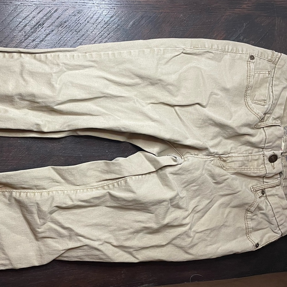 Low rise cargo beige pants